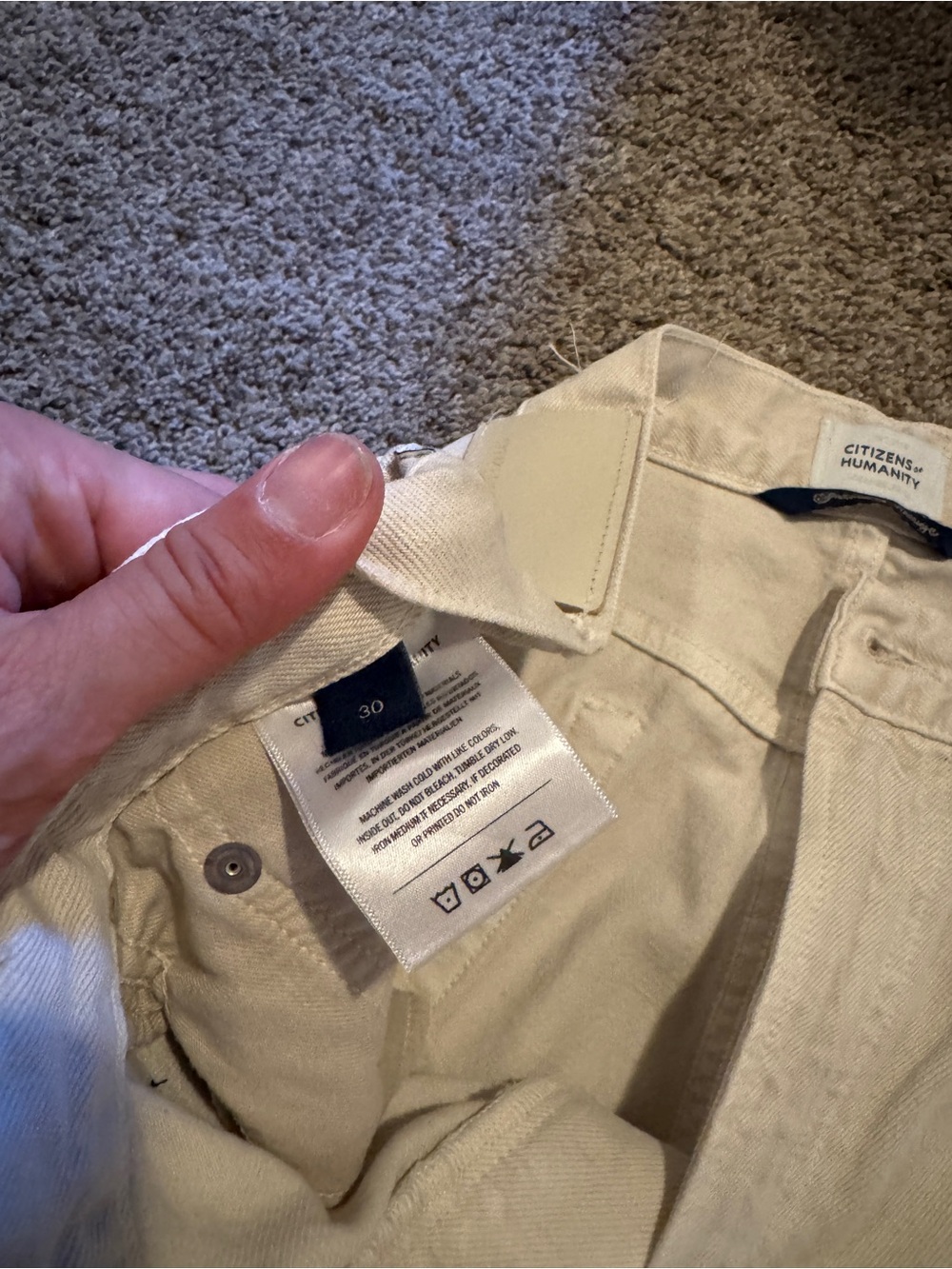Miro relaxed barrel jean in almondette - Picture 5 of 6